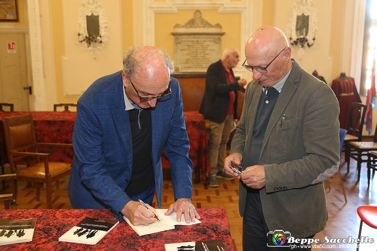 VBS_0961 - Presentazione libro 'Montecassino 1943-1944' di Antonio Silvestri.jpg